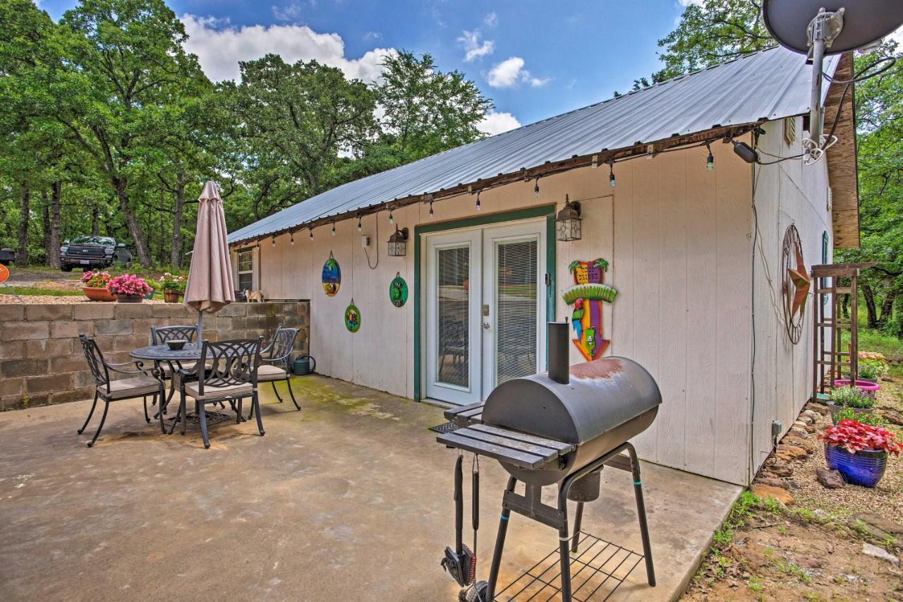 Lake Texoma Cabin - 1 Mi To Park And Boat Ramp! Willow Spring Exterior photo