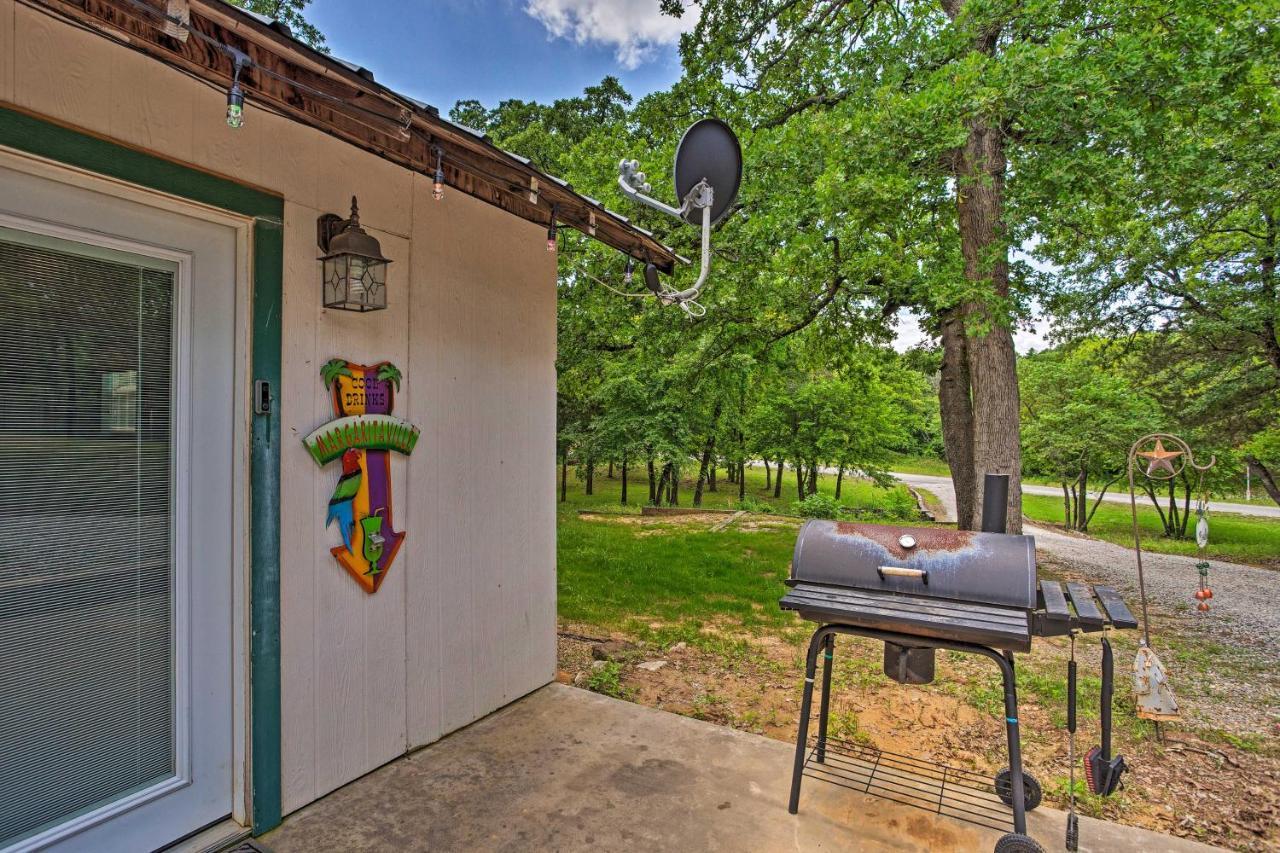 Lake Texoma Cabin - 1 Mi To Park And Boat Ramp! Willow Spring Exterior photo